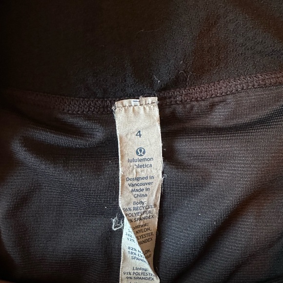 Lululemon Running Shorts Black - Picture 3 of 3